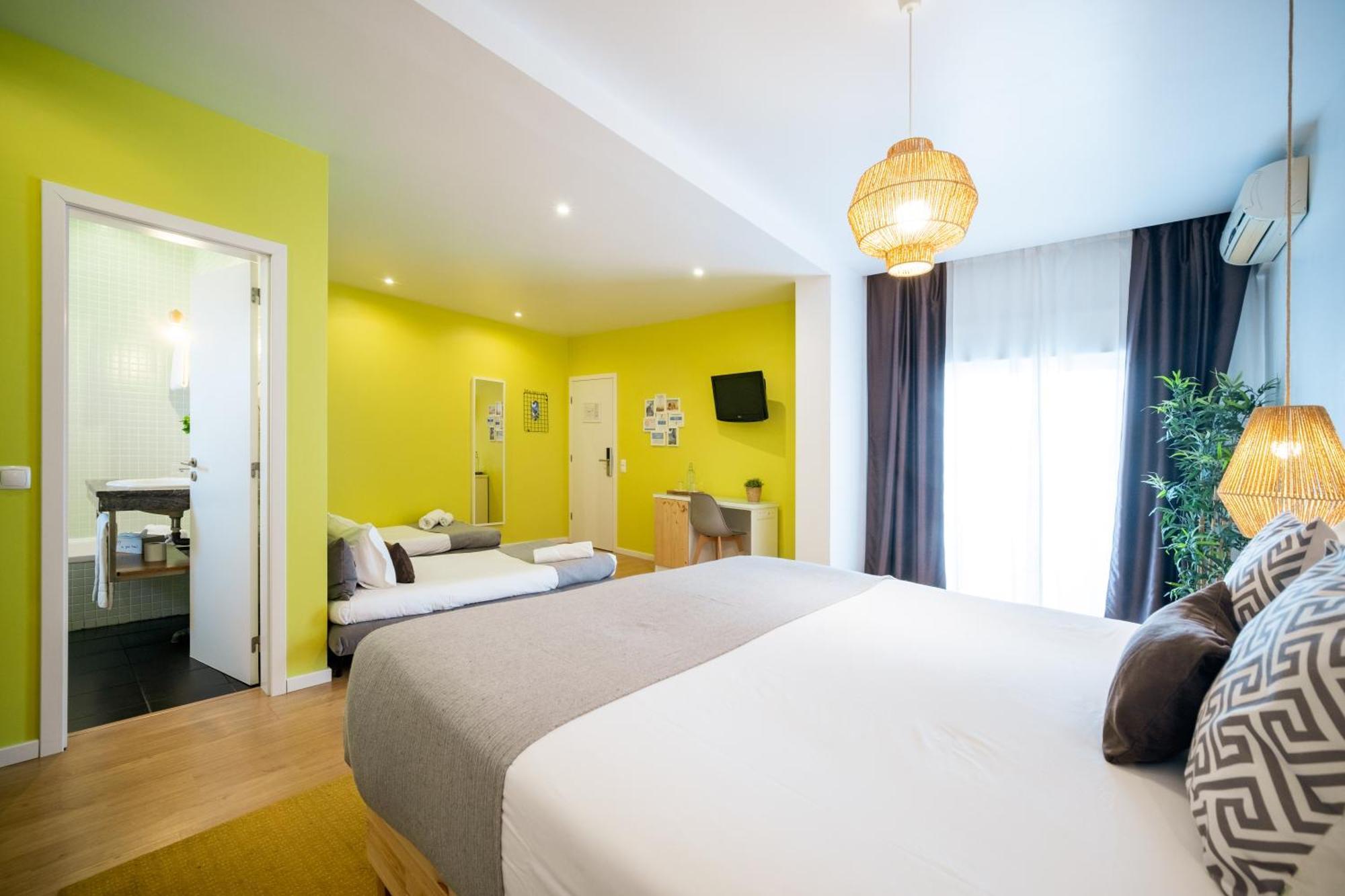 Casa Azul Sagres - Rooms & Apartments Номер фото
